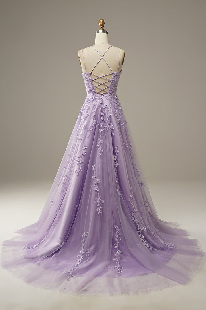 Fashionable tulle ball gown with appliqués - Victoria
