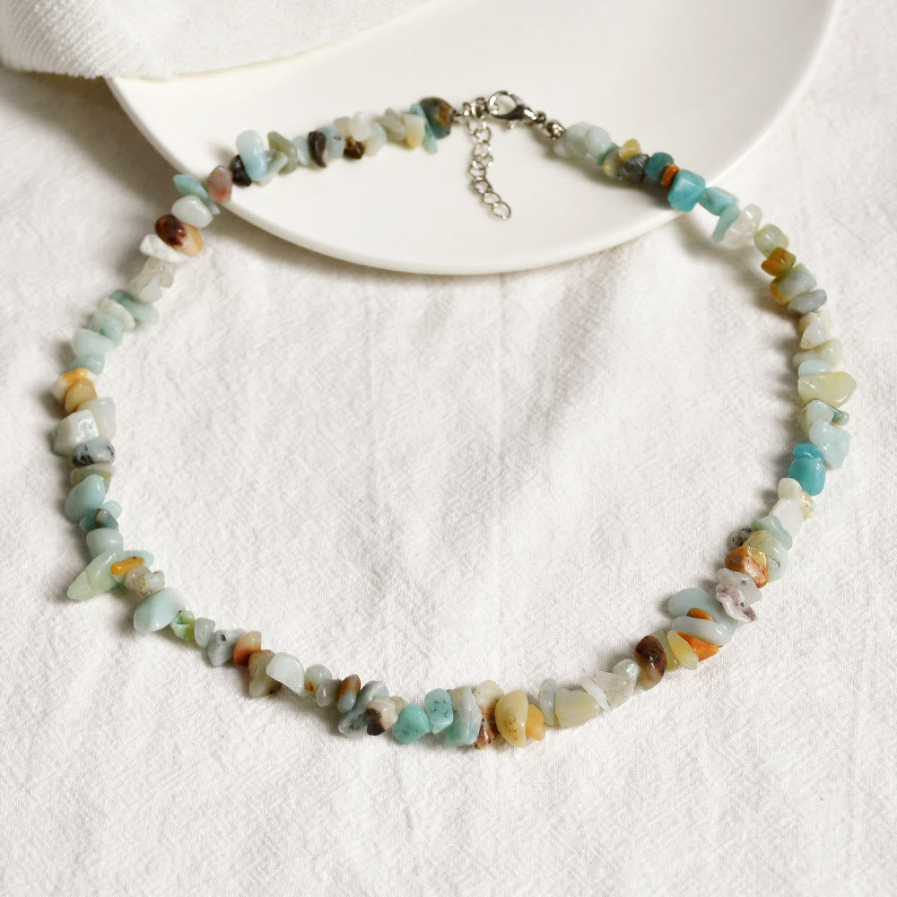 Stylishly Shaped Polished Crystal Necklace - Lina