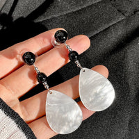 Pendientes vintage de concha – Naia