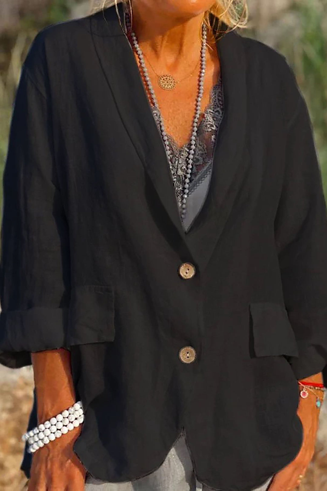 Blazer ligero de lino para mujer con botones – Clara