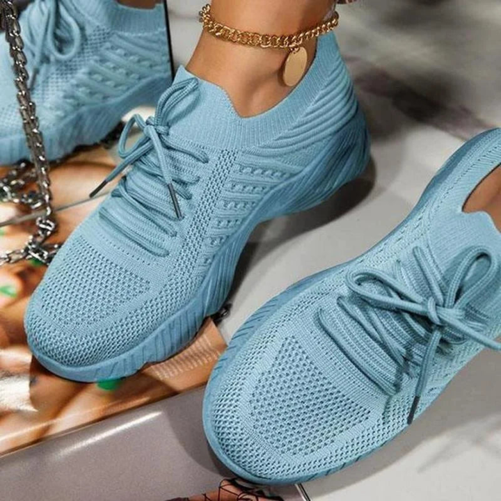 Breathable Women's Chunky Sneakers with Laces – Saphira