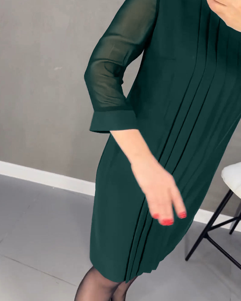 Elegant shift dress with mesh details – Gabrielle