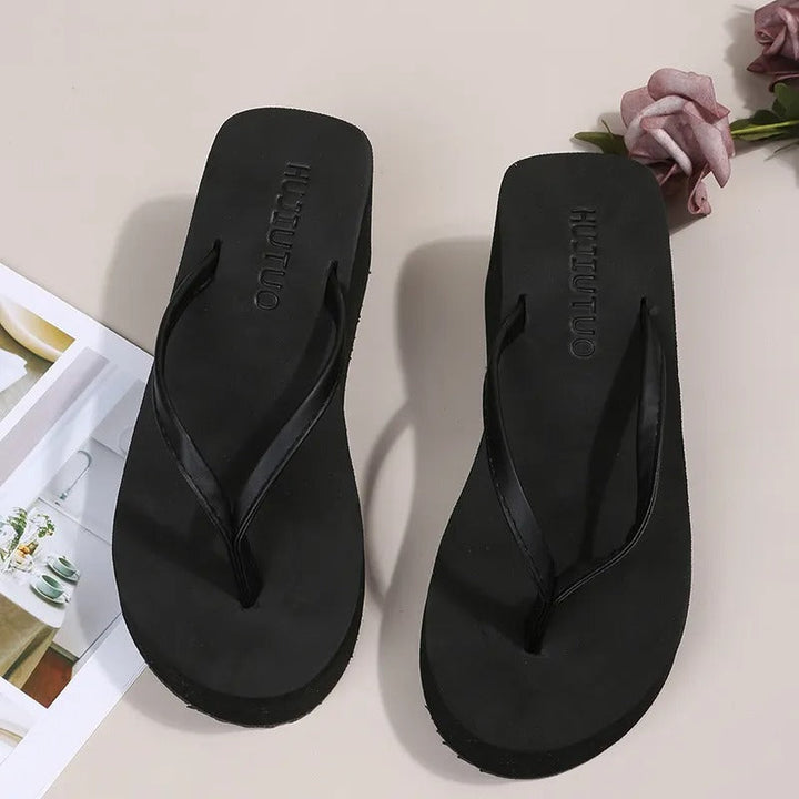 Dame plateau-pantolett med clip-tå-design – Riviera