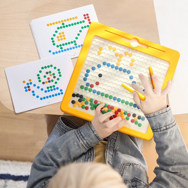 Tabla de dibujo magnética con perlas - MagniDots