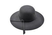 Lightweight women's summer hat with comfortable fit – UrbanBreeze
