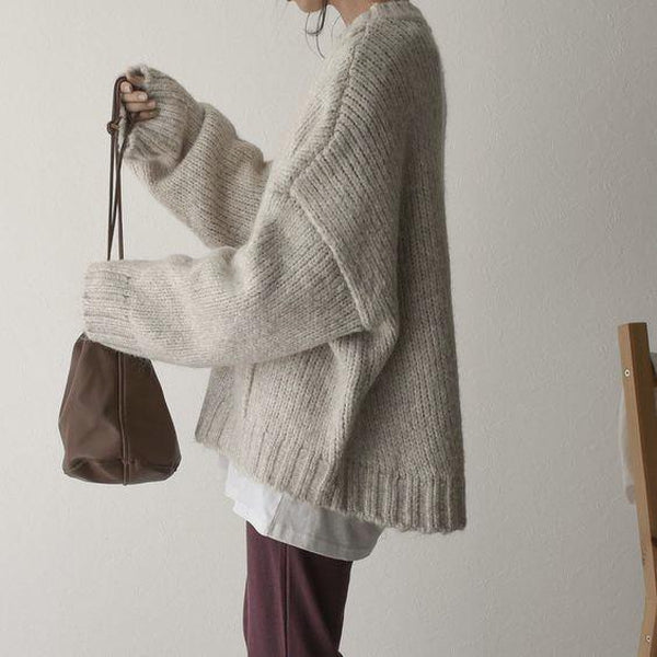 Oversize knitted sweater - AutumnComfort