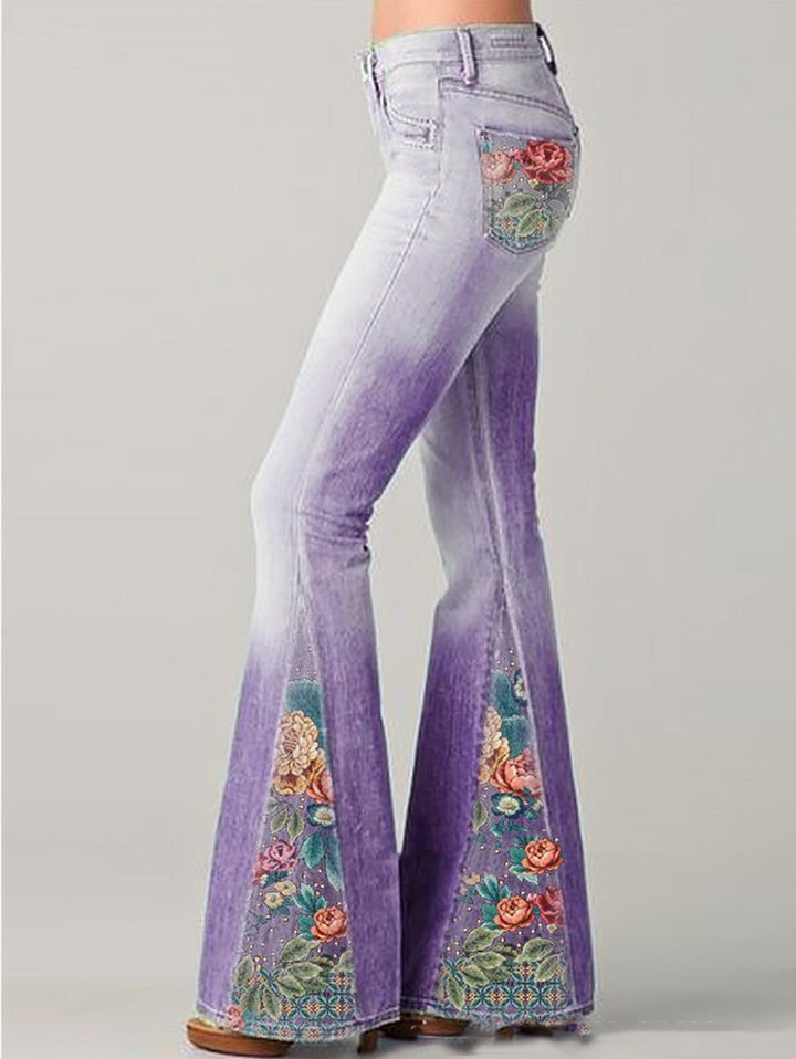 Trendy Flared Women's Jeans - Luna