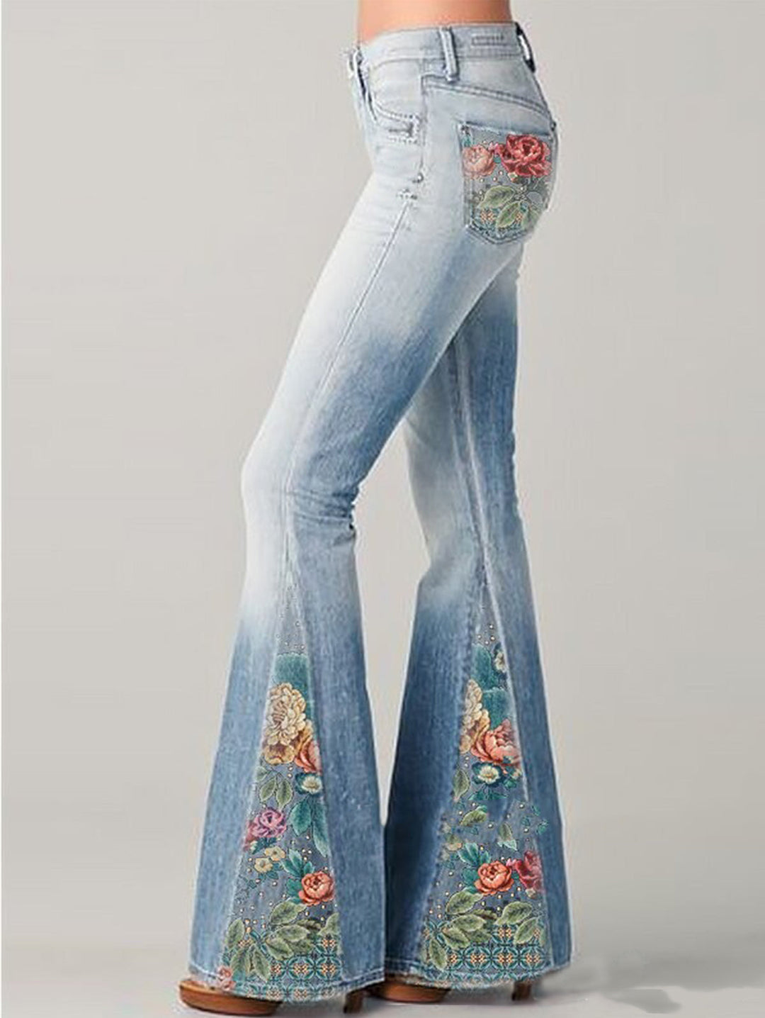 Trendy Flared Women's Jeans - Luna