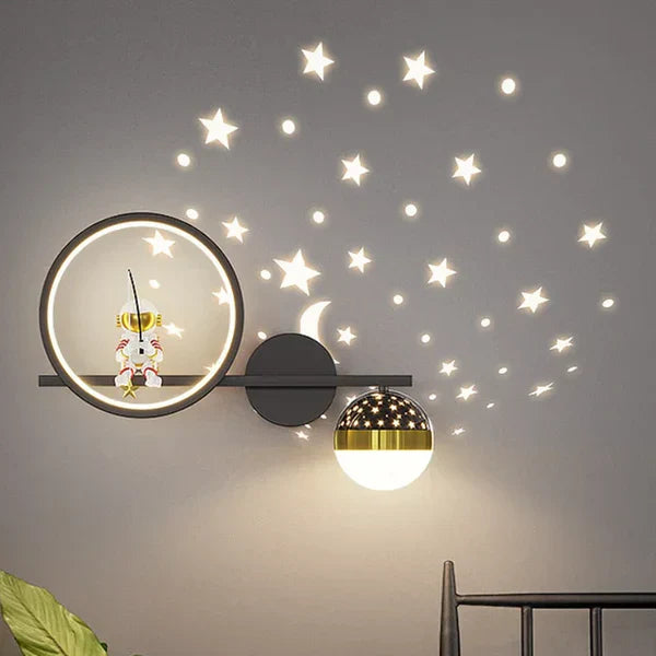 Væglampe til børneværelset - GlowNest