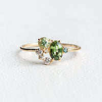 Naturlig peridot med zirkonring – Selene