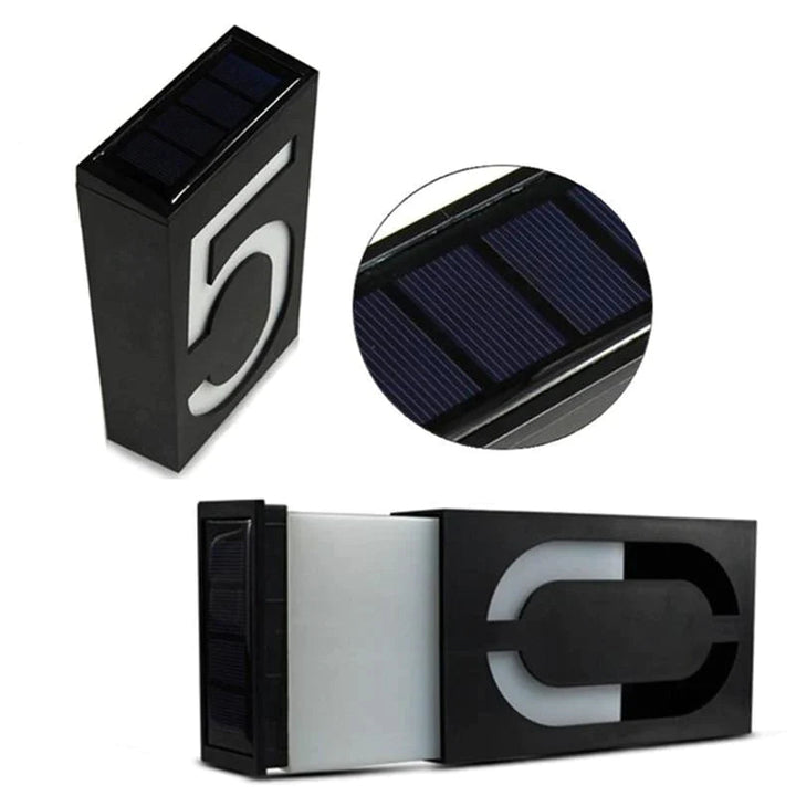 Oplyst husnummer med solenergi - SolarSign