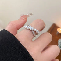 Adjustable Vintage Ring with Cubic Zirconia and Pearl – Isadora