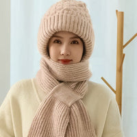 Gorro cálido para mujer con bufanda integrada - Nora