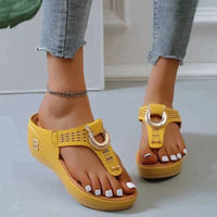 Comfortable women's sandals with supportive fit – Talia