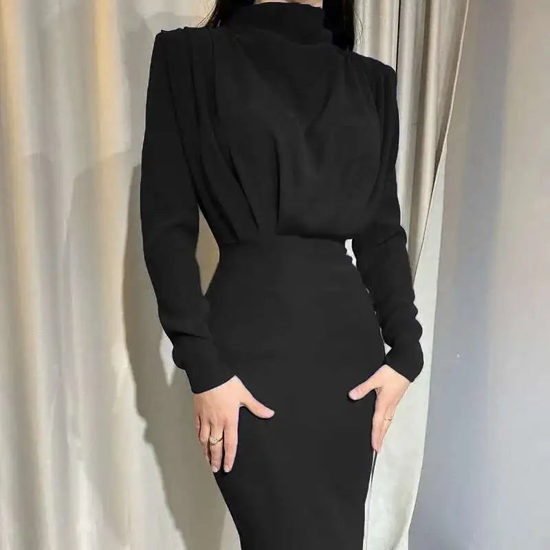 Vestido midi ajustado con cuello alto – Valeria