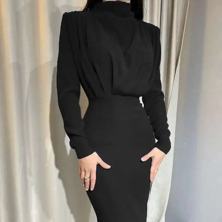 Vestido midi ajustado con cuello alto – Valeria
