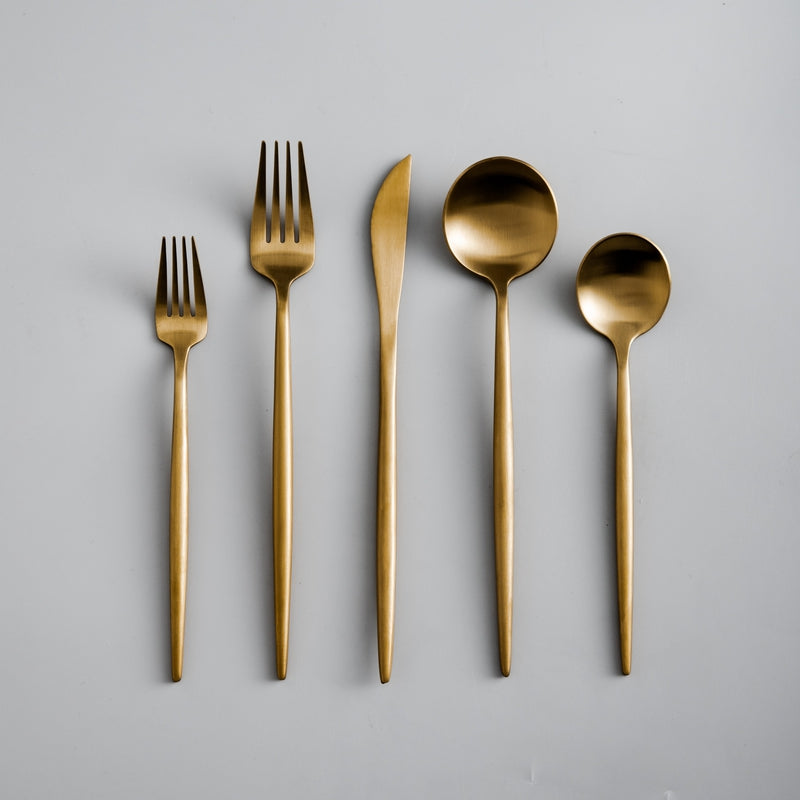 Cubiertos minimalistas para mesas modernas - PureSet