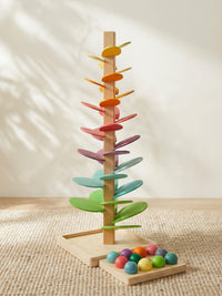 Interaktiver Regenbogen-Murmelturm - Luca