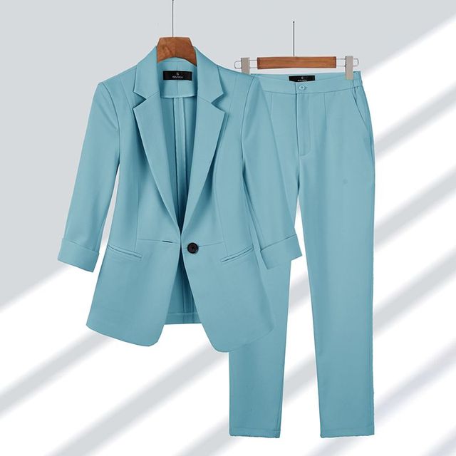 Comfortable Two-Piece Women's Suit - Sophia