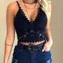Sommeroberteil mit V-Ausschnitt und Blumen-Spitze – Maevina
