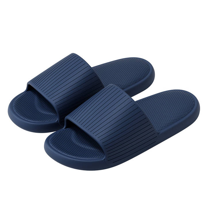 Summer men's slip-ons with non-slip sole