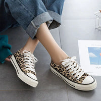 Stilige leopardmønstrede damesneakers – Savannah