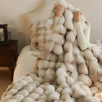 Portable Faux Fur Throw Blanket - VeluLuxe