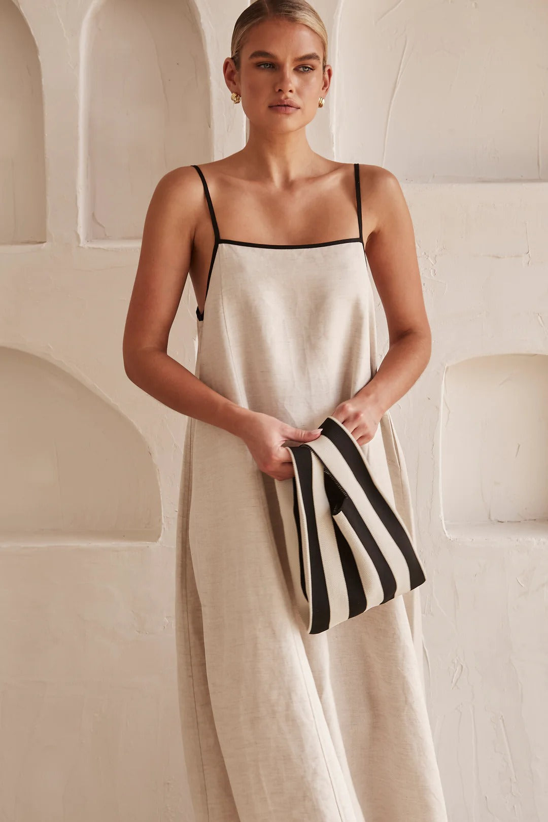 Beige summer dress with feminine silhouette – Isara