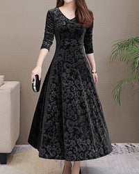 Velvet midi dress with long sleeves – Selina