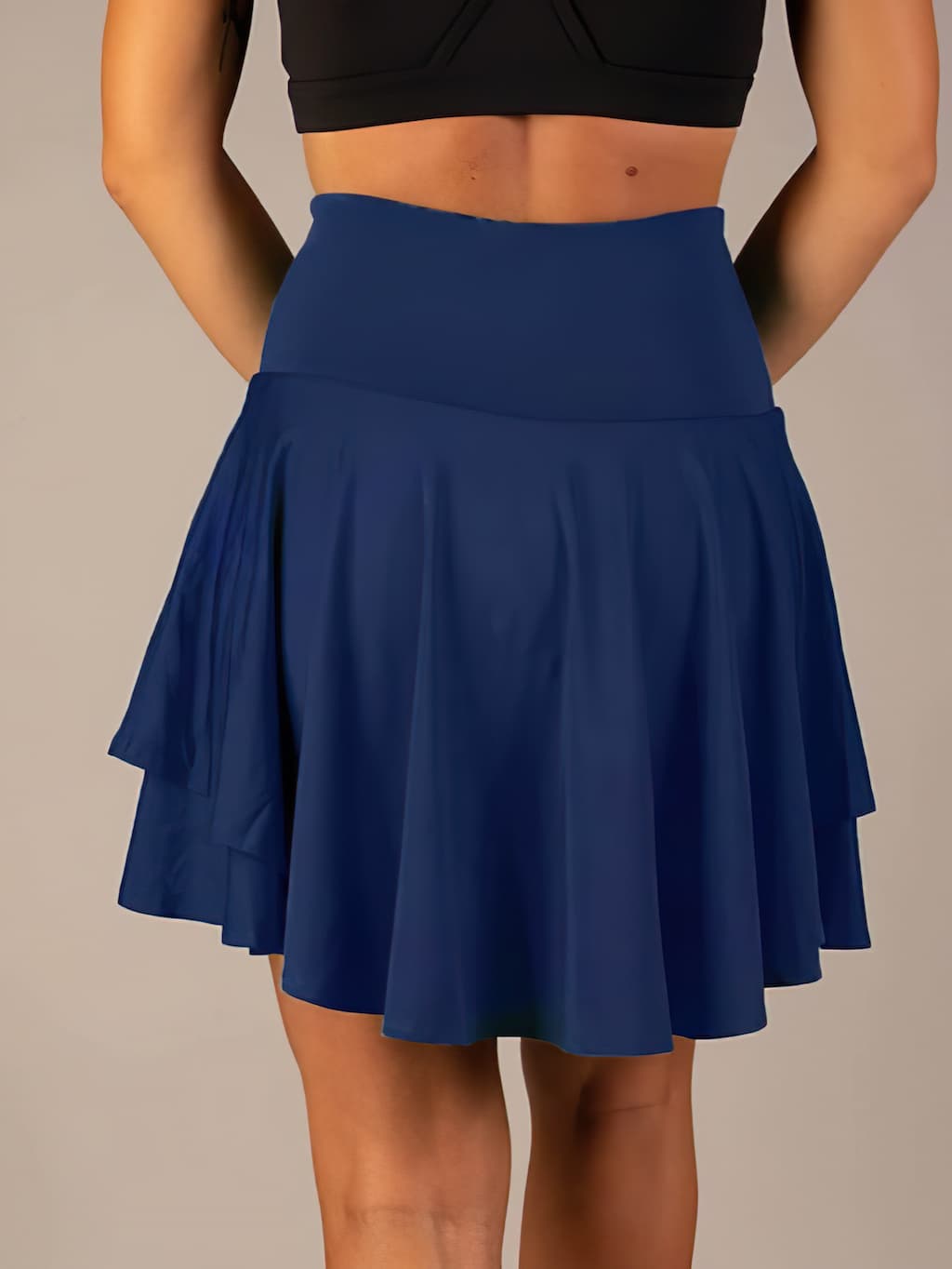 Sporty & Functional Women's Tennis Skirt with Shorts and Pockets – Maja