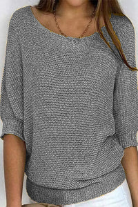 Knitted Sweater for Women with Batwing Sleeves and Loose Fit – Mira