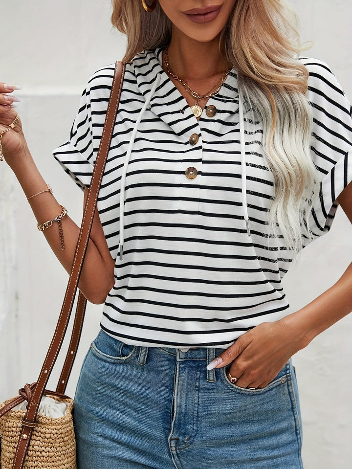 Striped women's hoodie with short sleeves and button closure – Romy