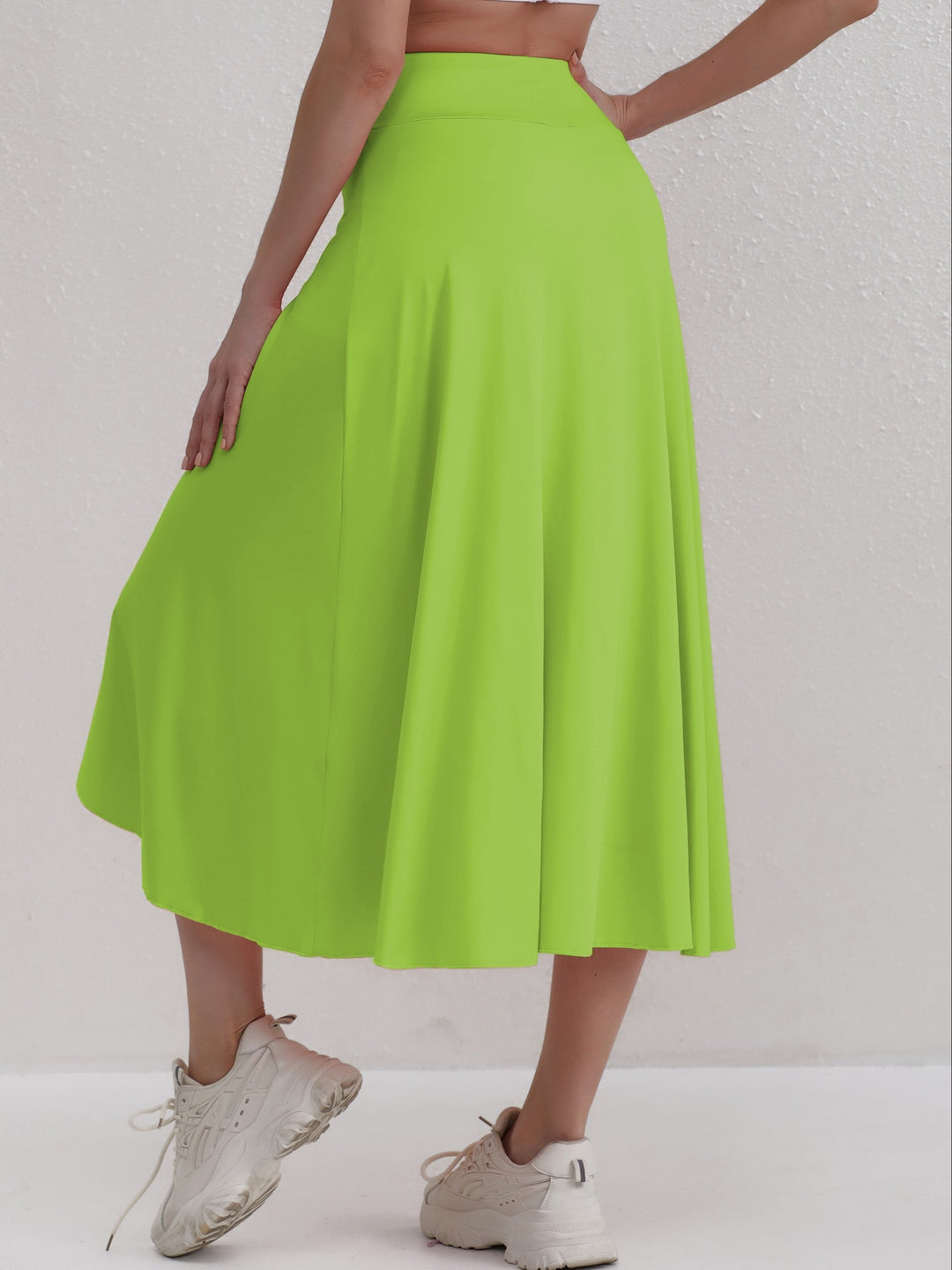 Sportlicher Rock mit hoher Taille und asymmetrischem Schnitt – Alexia