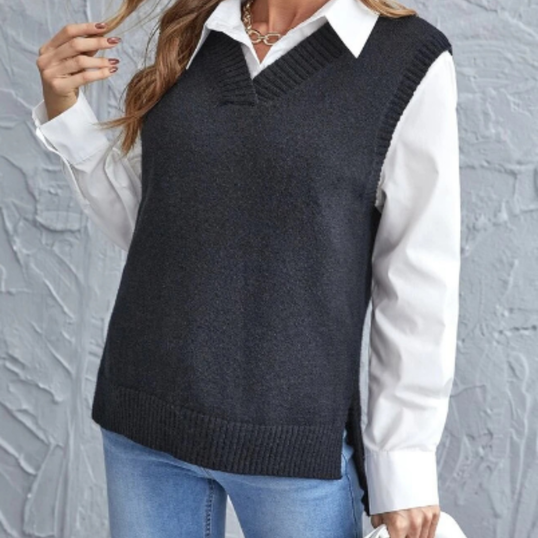 Delicate knitted vest with V-neck - Faye