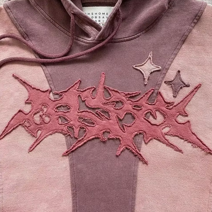 Rosa und lila Kapuzenpullover mit abstraktem Design, Baumwolle, Streetwear, Unisex.