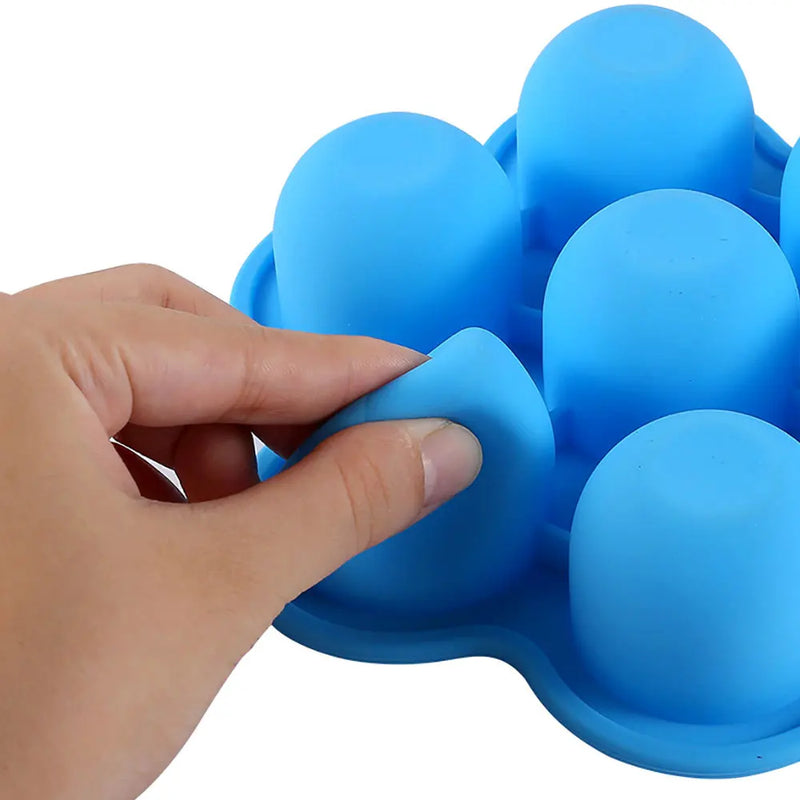Children's ice molds for refreshing snacks – FrostyFun