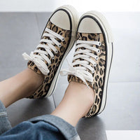 Stilige leopardmønstrede damesneakers – Savannah
