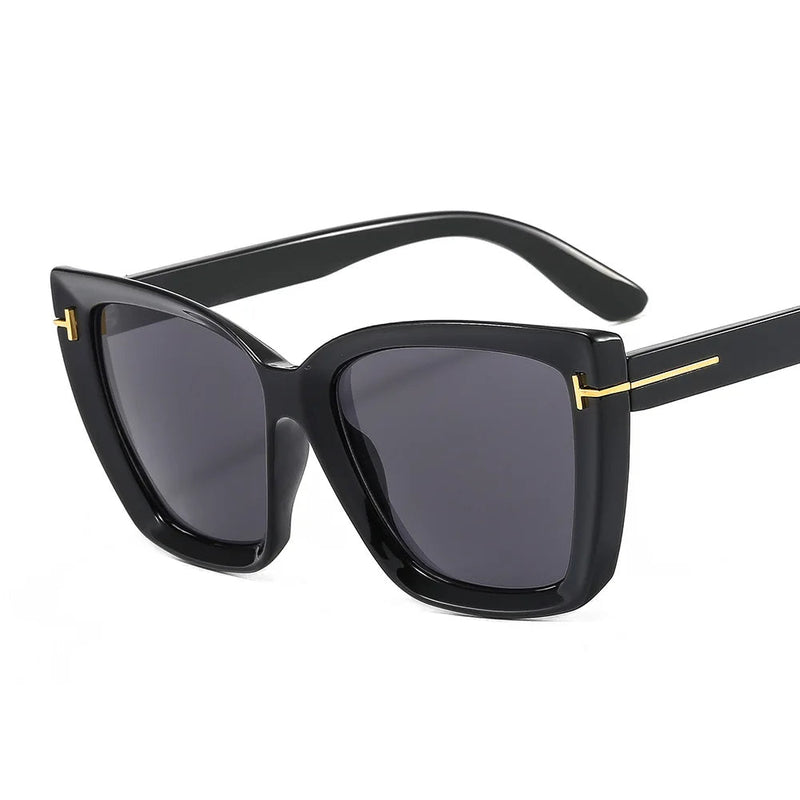 Stylische Cat-Eye Sonnenbrille mit UV-Schutz und Farbverlauf - VueLuxe