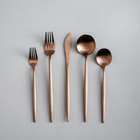 Cubiertos minimalistas para mesas modernas - PureSet