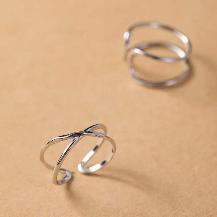 Adjustable Double-Line Ring – Lina