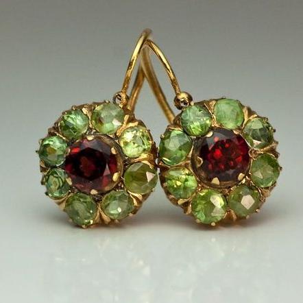 Earrings with green and red crystals - Amalina