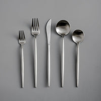 Cubiertos minimalistas para mesas modernas - PureSet