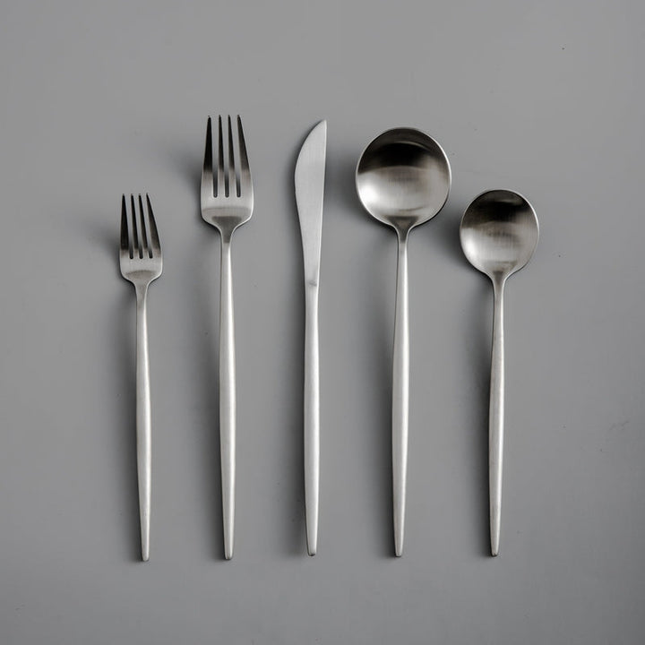 Cubiertos minimalistas para mesas modernas - PureSet