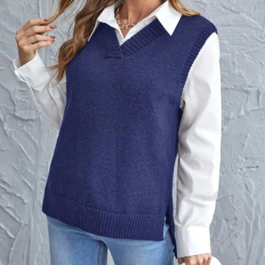 Delicate knitted vest with V-neck - Faye