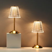 Lámpara de mesa de cristal dorado - Aurora Luxe