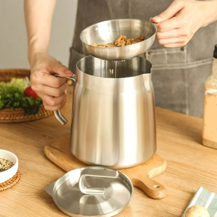Compact Round Deep Fryer – SnackMaster Pro