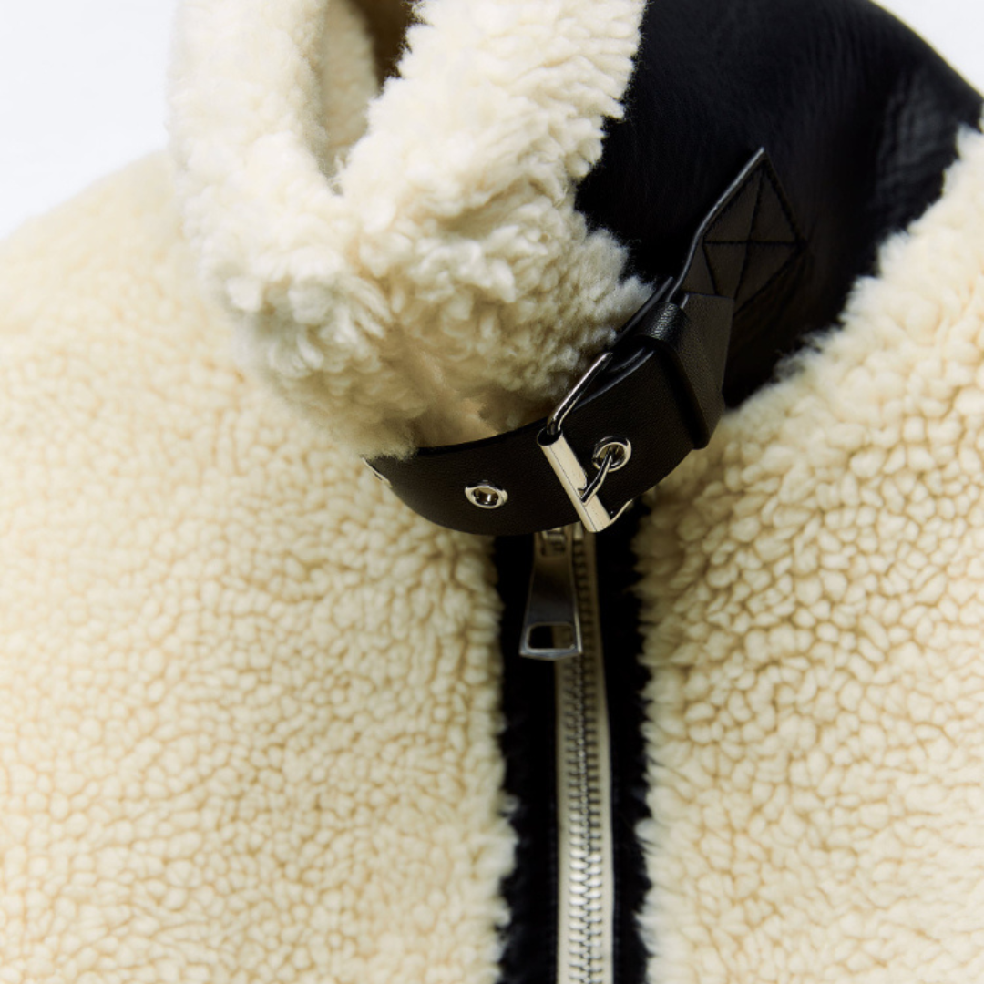 Teddy Pilot Jacket – Dilara | Trendy, Warm, Oversized & Stylish!