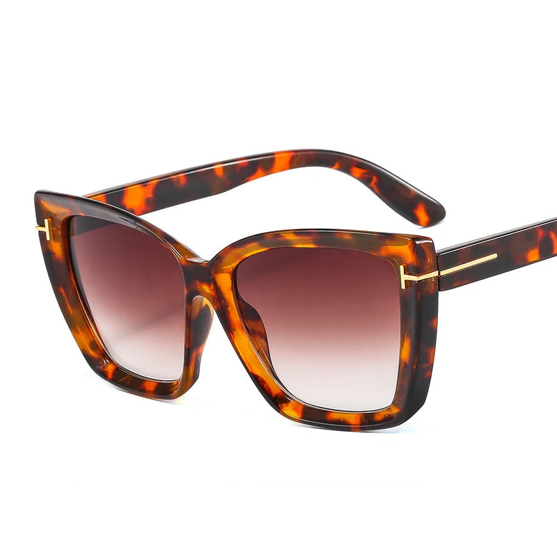 Stylische Cat-Eye Sonnenbrille mit UV-Schutz und Farbverlauf - VueLuxe
