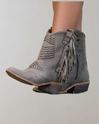 Stilvolle Damen Stiefel mit Fransen - Selena