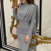 Vestido midi ajustado con cuello alto – Valeria